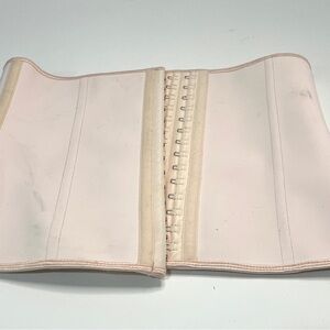 YIANNA Light Pink Hook-and-Eye Waist Trainer Corset NUDE SIZE MEDIUM